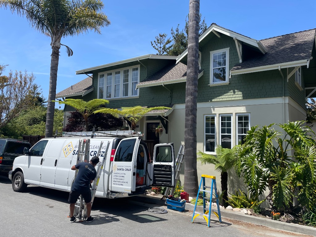 Window Cleaning Santa Cruz Van at Craftsman Home